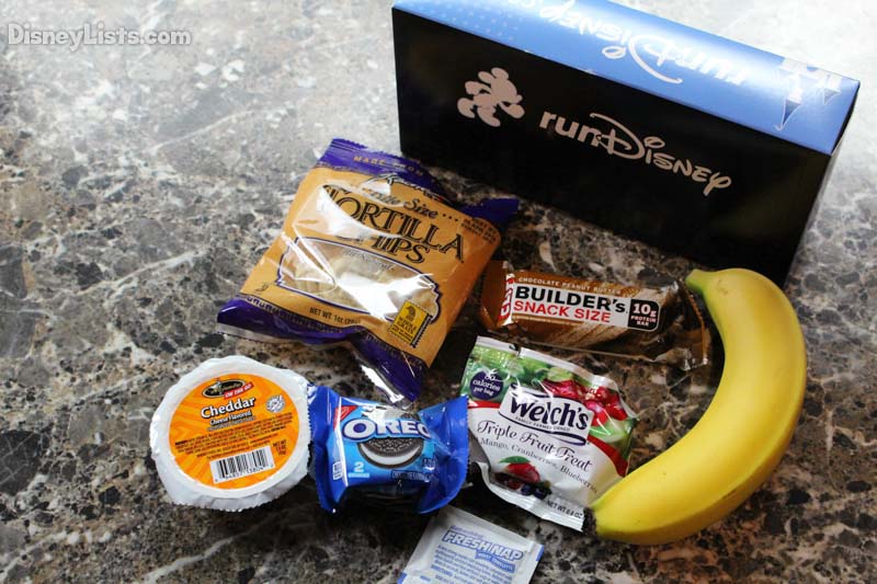 items-in-a-rundisney-food-box