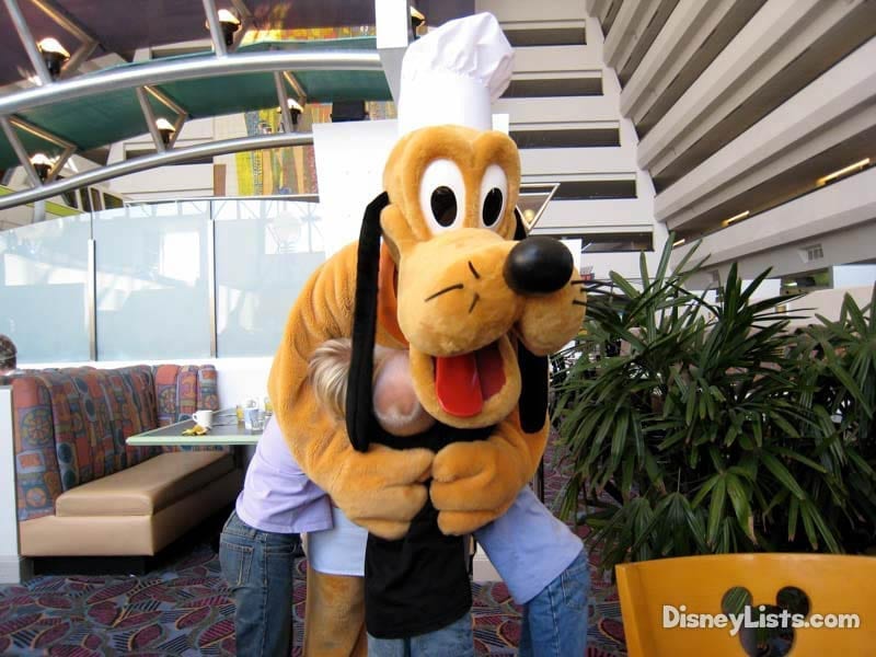 Breakfast with Mickey and friends at Chef Mickey's