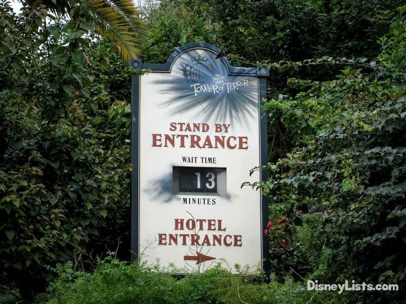 A short wait at Twilight Tower of Terror