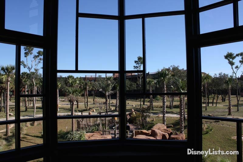 View-Lobby-DAKL – DisneyLists.com
