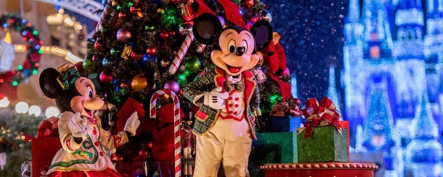 6 things youll love about mickeys very merry christmas party disneylistscom - Disney Christmas Party 2015 6 things youll love about mickeys very merry christmas party disneylistscom - Disney Christmas Party 2015