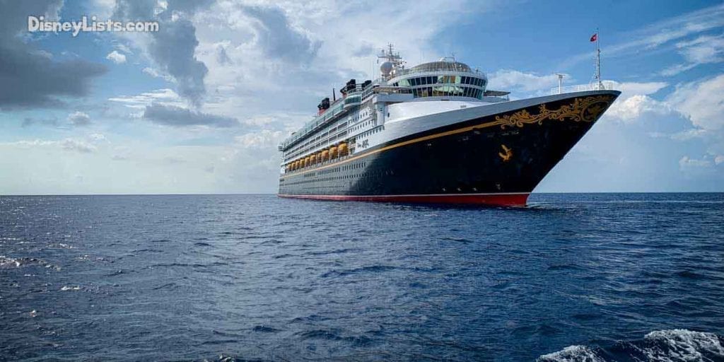 NEWS: Disney Cruise Line Makes Changes to Policies for Alcohol, Room Decorations & Camera Gear