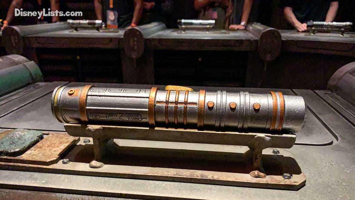 dark saber galaxy's edge